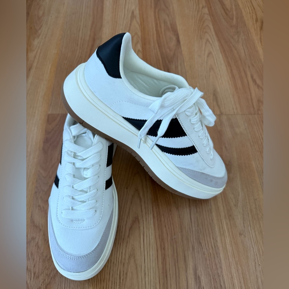 Project Cloud black and White Platform Sneakers s… - image 3